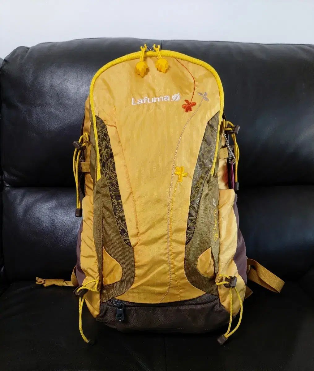 ラフマ バタフライ 22 登山 リュックサック