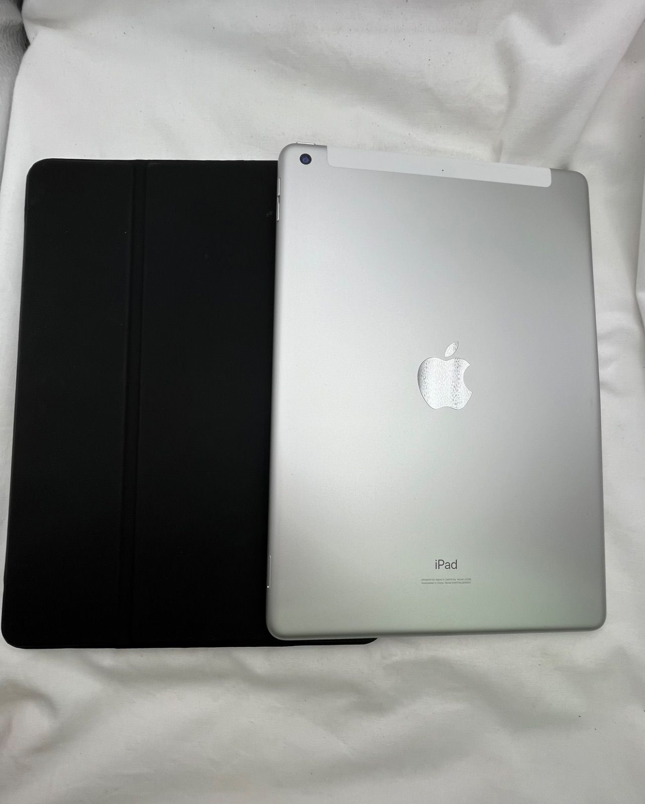 Apple iPad 7 (第7世代) 32GB シルバー アップルiPad 7世代 Wi-Fi 32GB シルバー