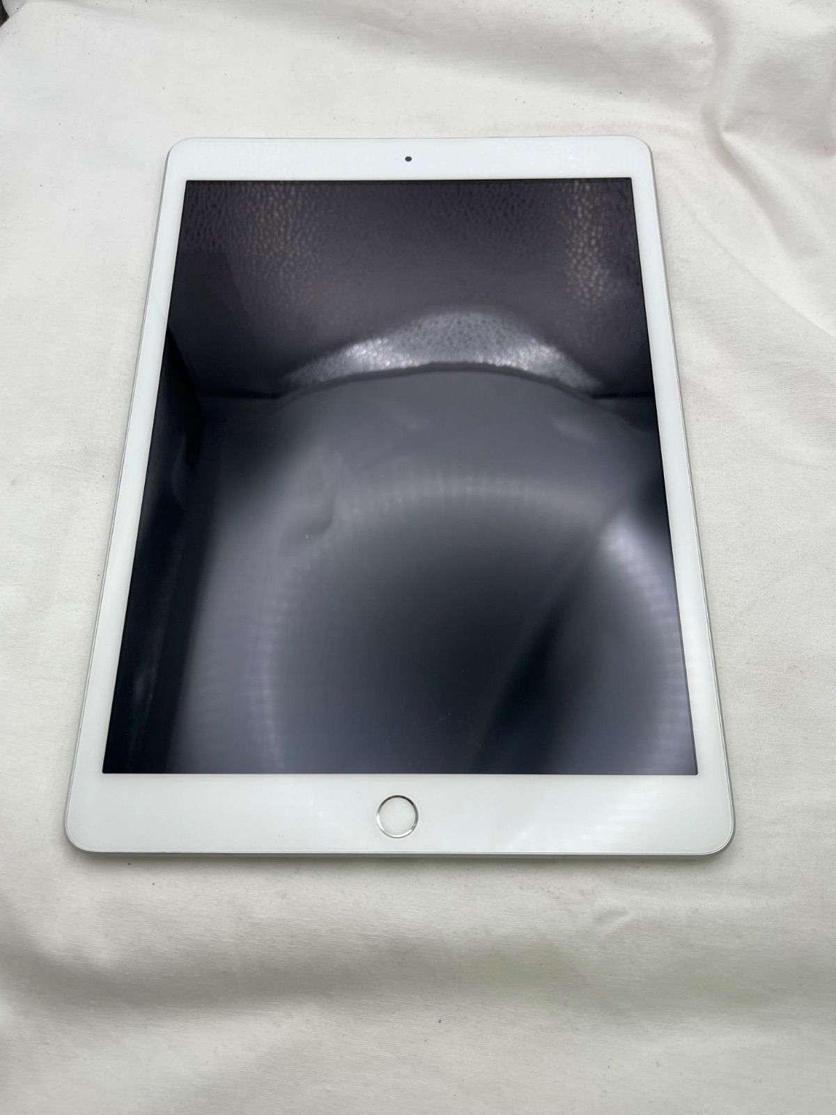 Apple iPad 7世代10.2インチ A2198 シルバー32GB 中古品 ゲオ公式通販サイト/ゲオオンラインストア【中古】【安心保証】 iPad