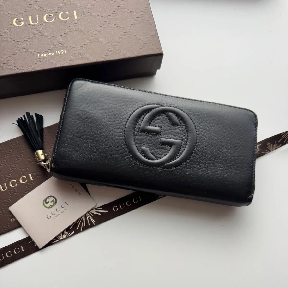 【美品】 416 GUCCI グッチ ラウンドファスナー 長財布 SOHO 美品】 416 GUCCI グッチ ラウンドファスナー 長財布 SOHO - メルカリ