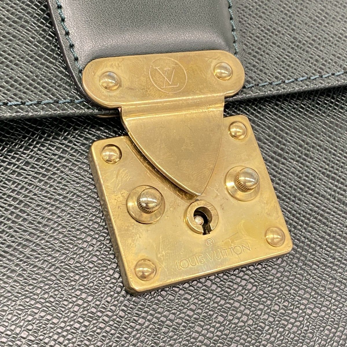 6ea0129】ルイヴィトン ビジネスバッグ タイガ セルヴィエットクラド