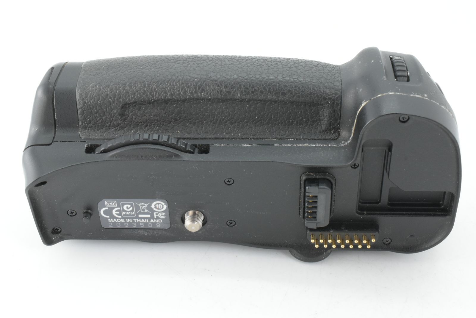 NIKON for D300, D300s, D700 Multi Power Battery Pack MB-D10 ニコン