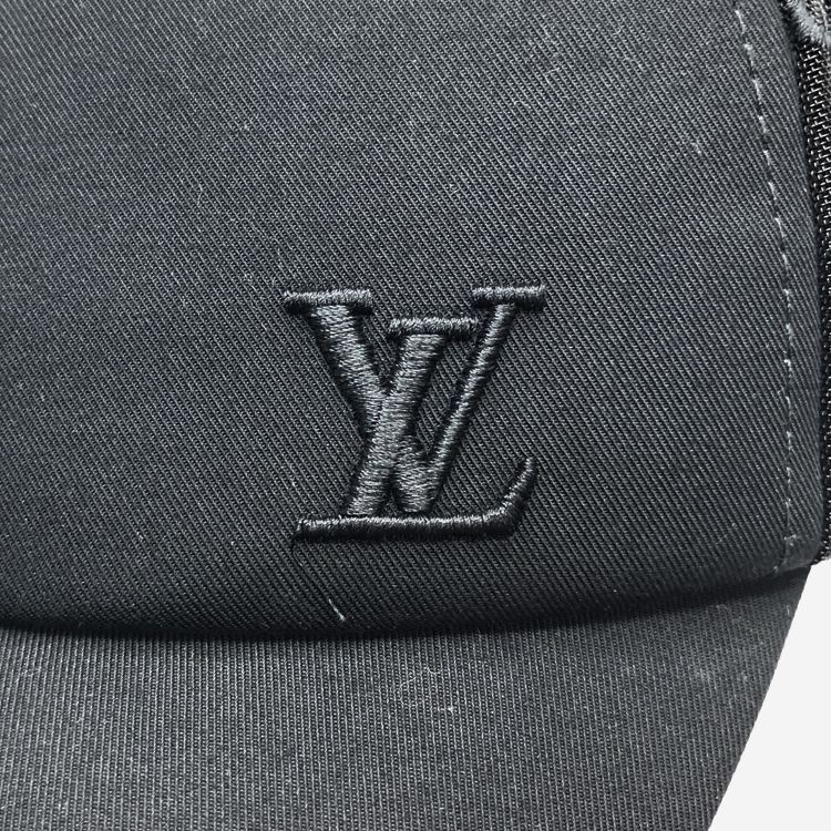 LOUIS VUITTON ルイヴィトン キャップ・ベースボール モノグラム
