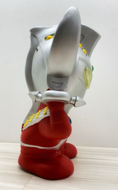 RUNA/ラナ 「ウルトラマンタロウ」BIG MONEY BANK 大きな貯金箱 ソフビ