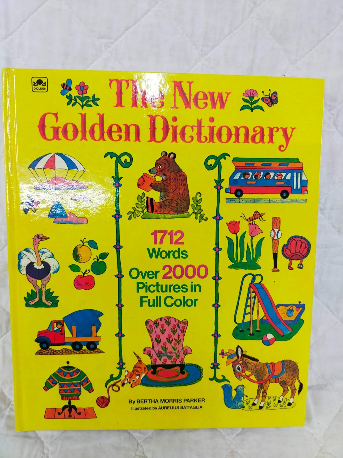 幻の英語教材  NEW GOLDEN DICTIONALY E25-20260504-21 The New Golden Dictionary 英語絵辞典 洋書 児童英語
