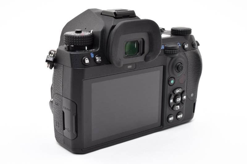 ☆新品級☆《ショット数20,836回》ペンタックス PENTAX K-3 Mark III