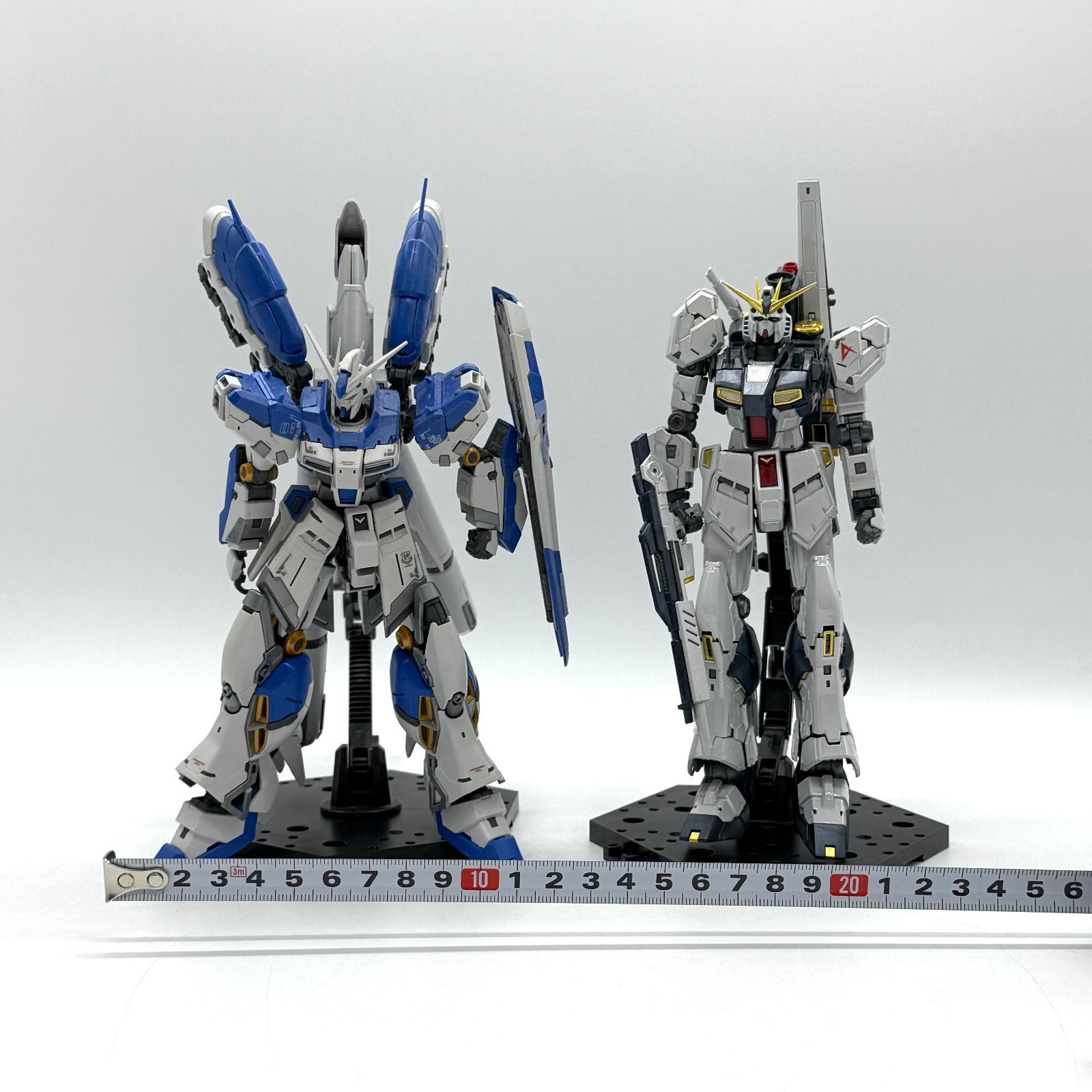 完成品】RG 1/144 νガンダム RG 1/144 Hi-νガンダム 機動戦士ガンダム 完成品】RG 1/144 νガンダム RG 1/144 Hi-νガンダム 機動戦士ガンダム