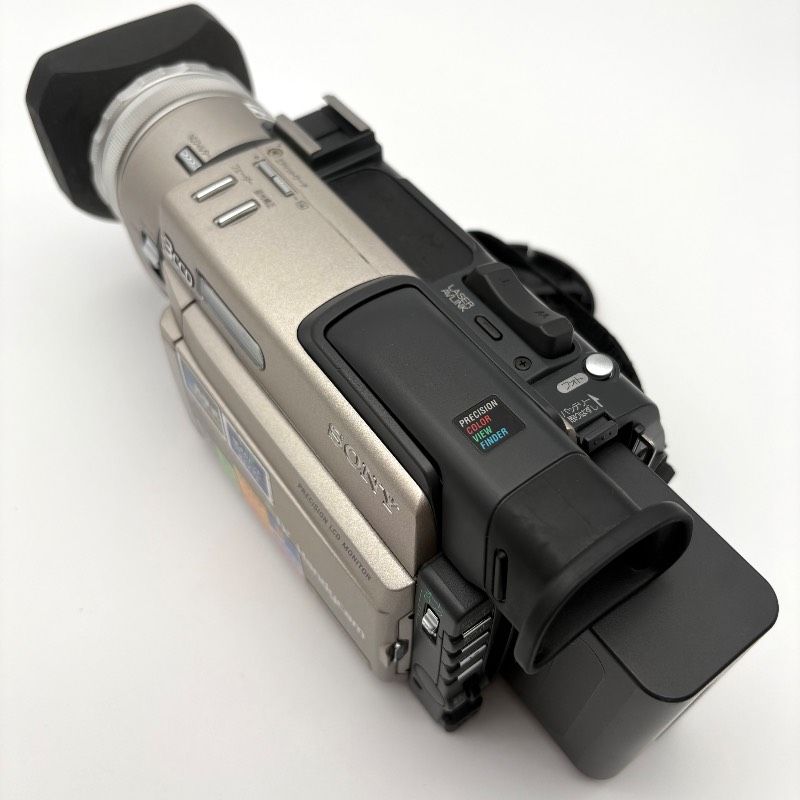 SONY DCR-TRV900 3CCD MiniDVビデオカメラ ジャンク 現状品/ジャンク品】SONY ソニー DCR-TRV900 MiniDV ビデオカメラ 通電
