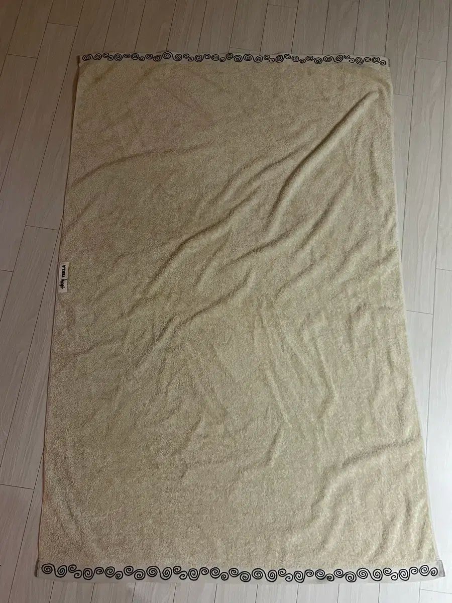 ストゥシ テクラ タオル 出品