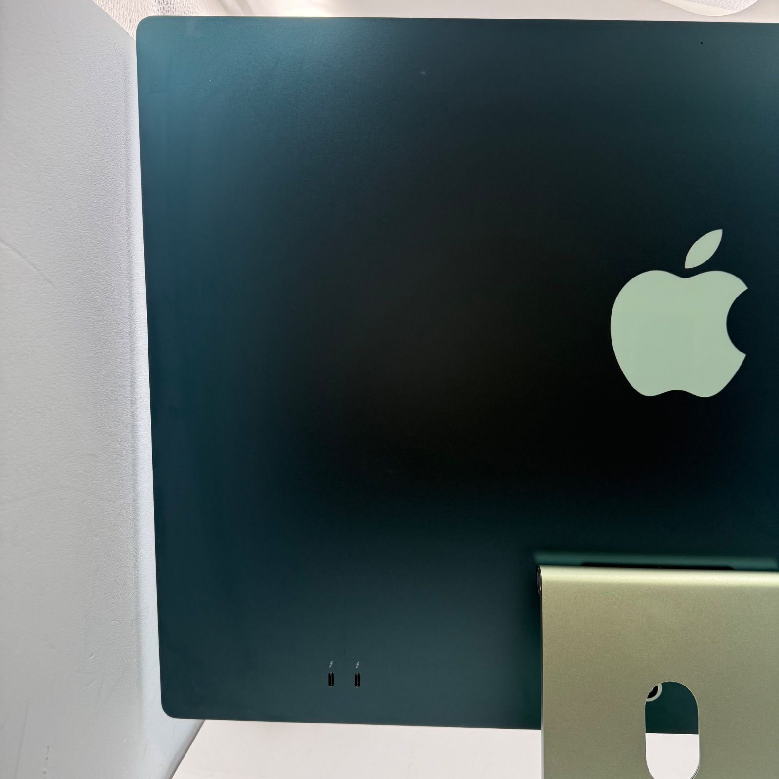 iMac 24インチ M1 (2021) グリーン 8GB/256GB 美品 - メルカリ