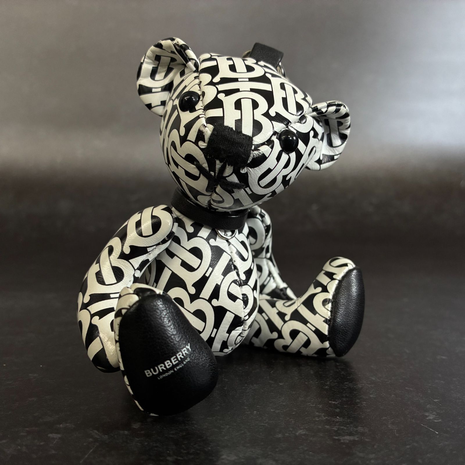 Burberry バーバリー ベア キーホルダー キーリング　チャーム BURBERRY バーバリー チャーム キーホルダー トーマスベア 中古品