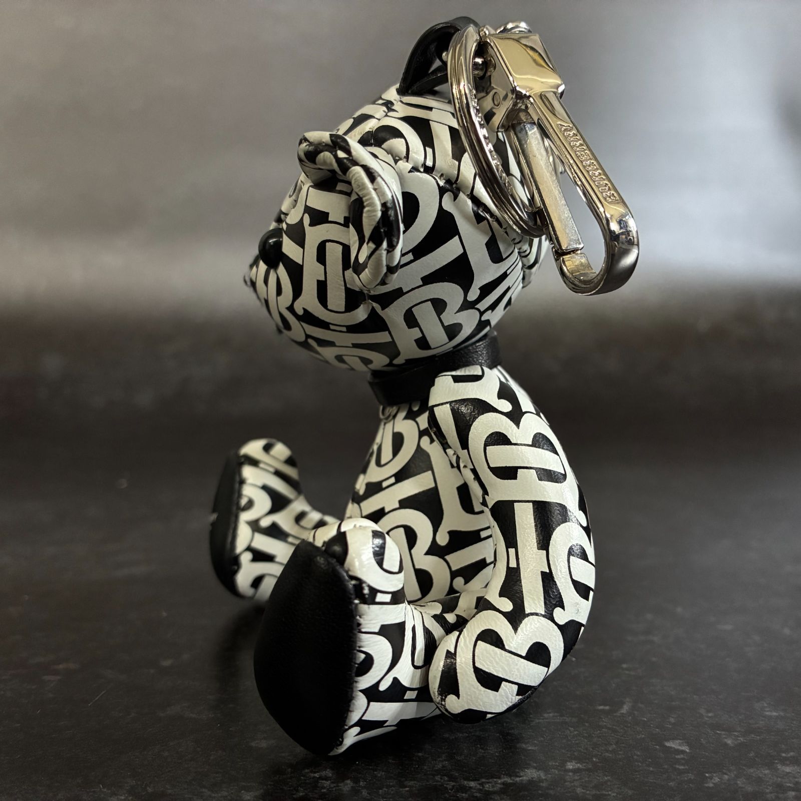BURBERRY バーバリー チャーム キーホルダー トーマスベア 中古品