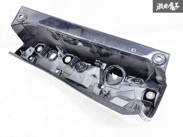 LED点灯OK】日産 純正 C27 セレナ e-POWER 前期 LED テールランプ