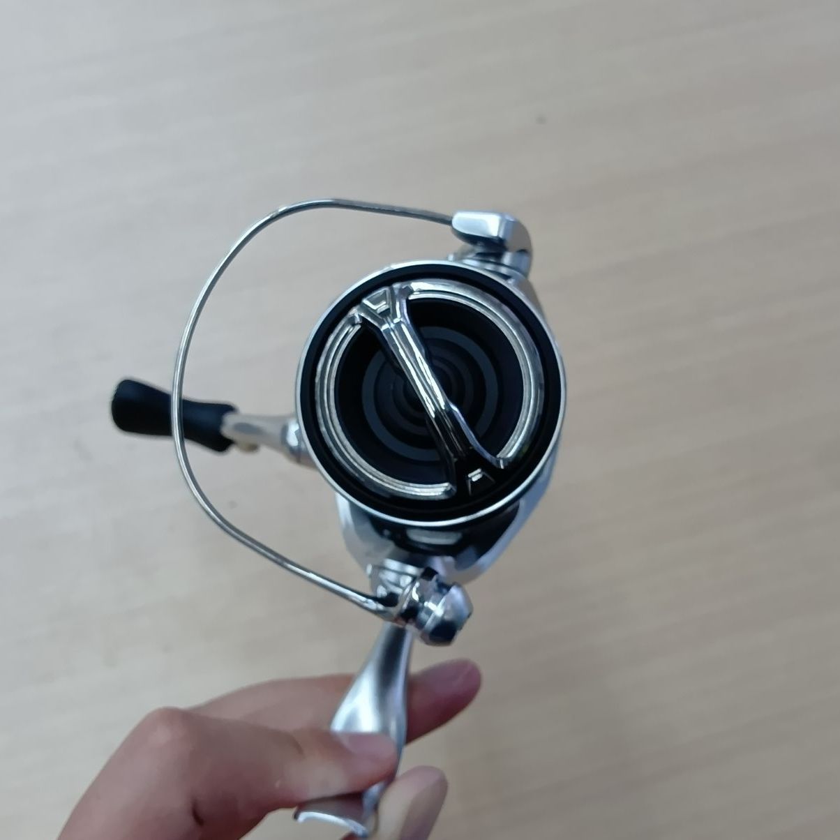 相模原橋本店 併売】新品 シマノ 23ストラディック 2500S ラインセット