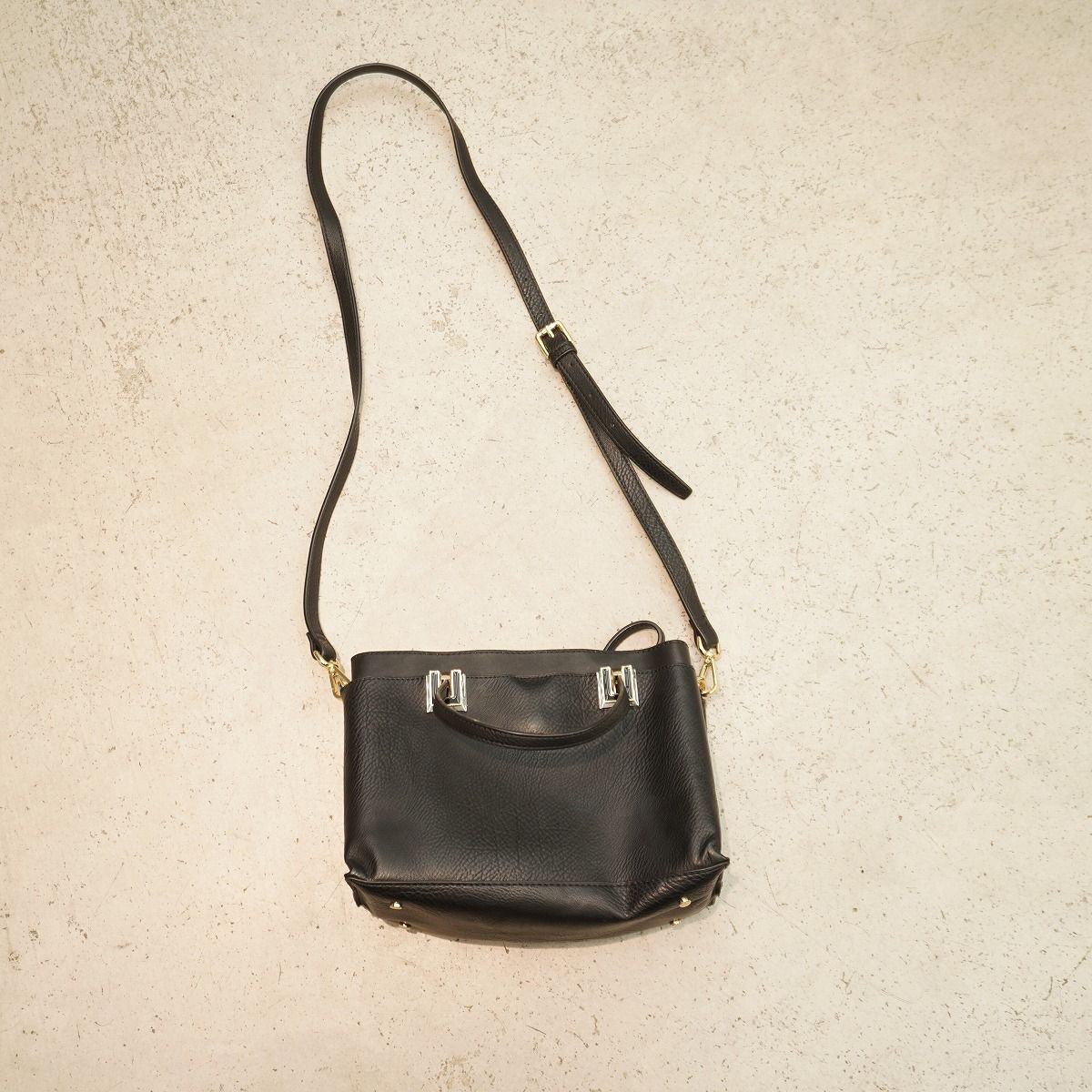nouer ヌエール レザー 2Way ハンド ショルダー バッグ 黒 ○☆4 