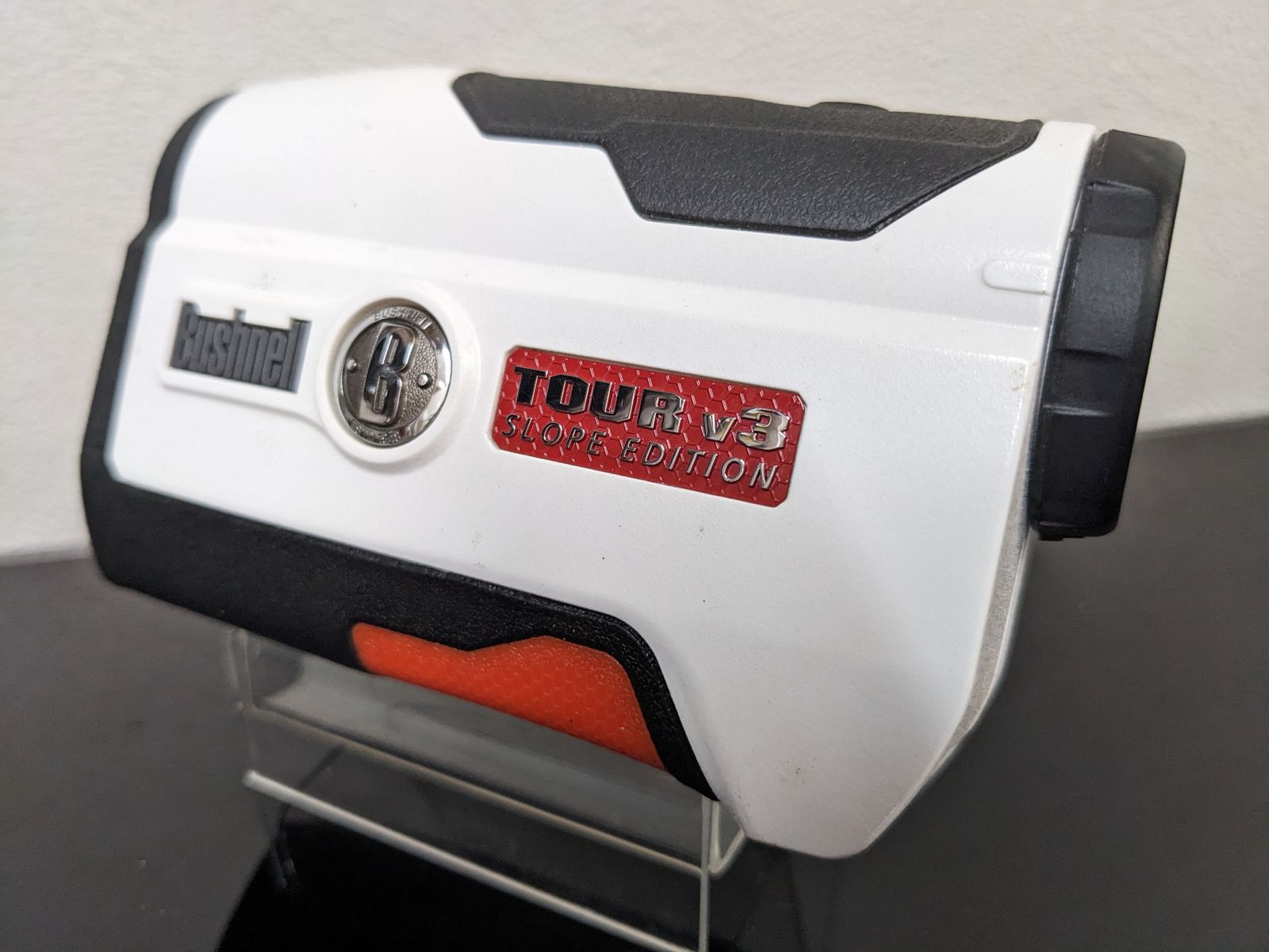 美品◇Bushnell ゴルフ距離計 TOUR V3 Slope Edition - メルカリ