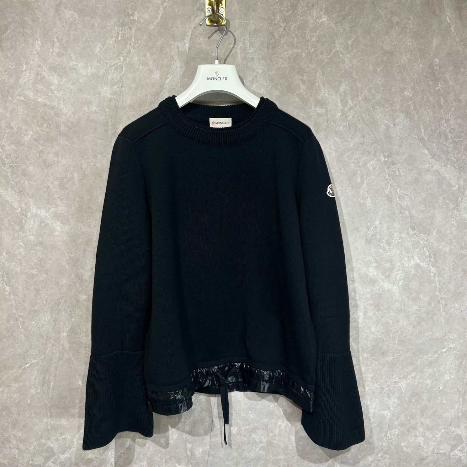 MONCLER モンクレールナイロン切り替えニットトレーナー黒L - メルカリ