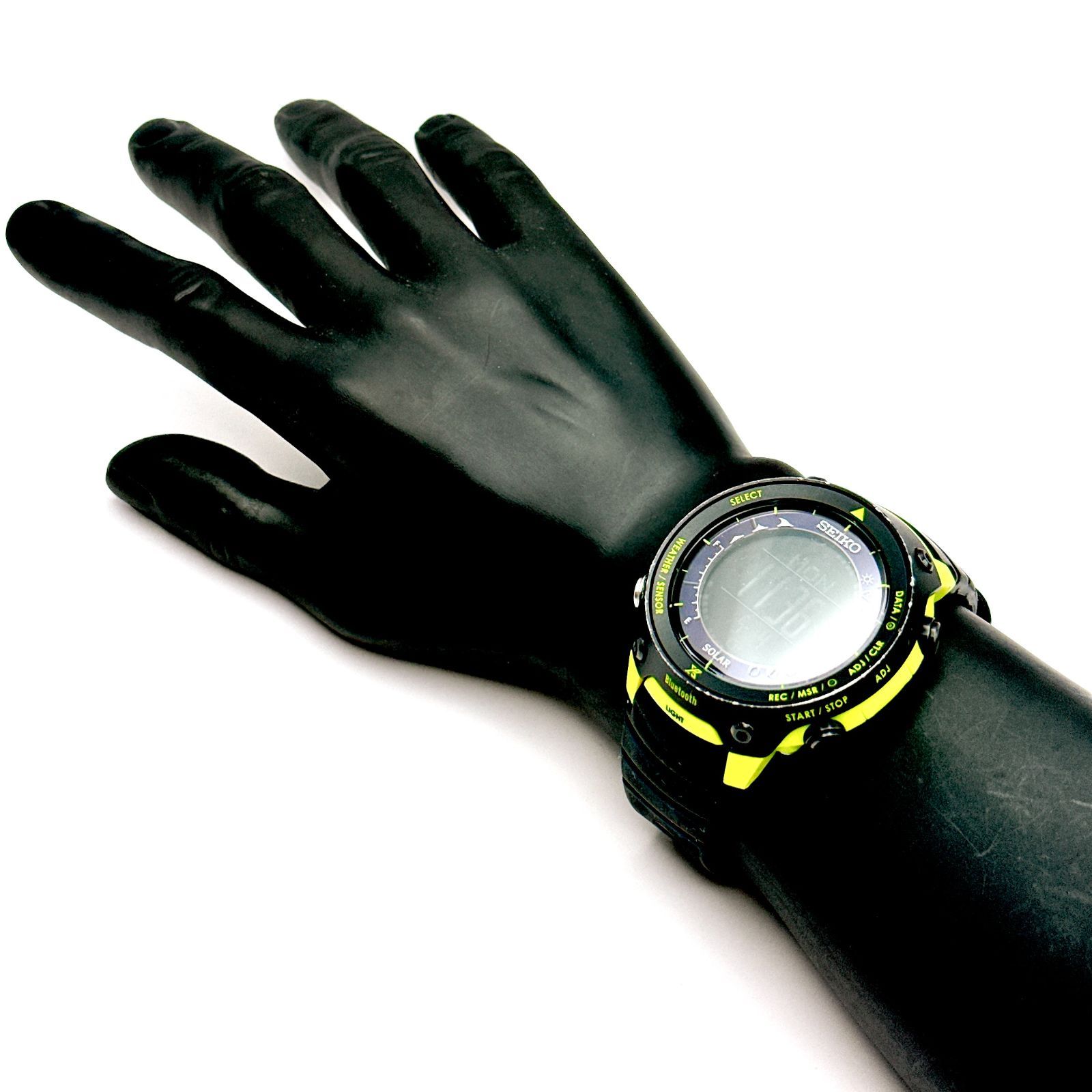B144【限定1000本・箱入り・ソーラー充電】 SEIKO PROSPEX LAND TRACER 