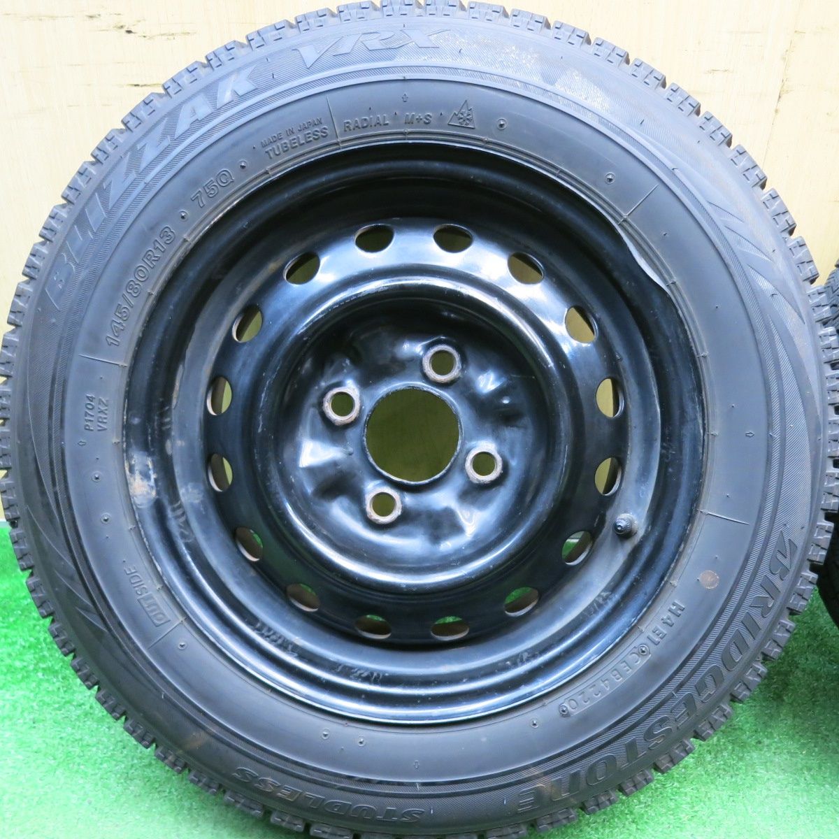 4本価格☆日産 純正 スチール 145/80R13 スタッドレス ブリヂストン 4本価格☆日産 純正 スチール 145/80R13 スタッドレス ブリヂストン