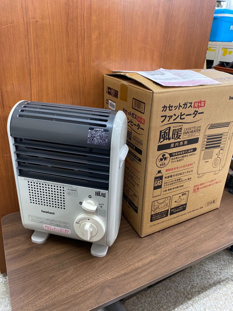 IWATANI 風暖 CB-GFH-2 屋内専用 カセット ガス ファンヒーター - メルカリ