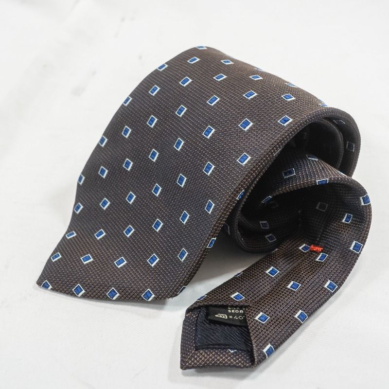 【新品保管品】ゼニア ネクタイ 新品級 シルク 箱付 タグ付 ZEGNA 小紋柄 新品保管品】ゼニア ネクタイ 新品級 シルク 箱付 タグ付 ZEGNA 小紋柄