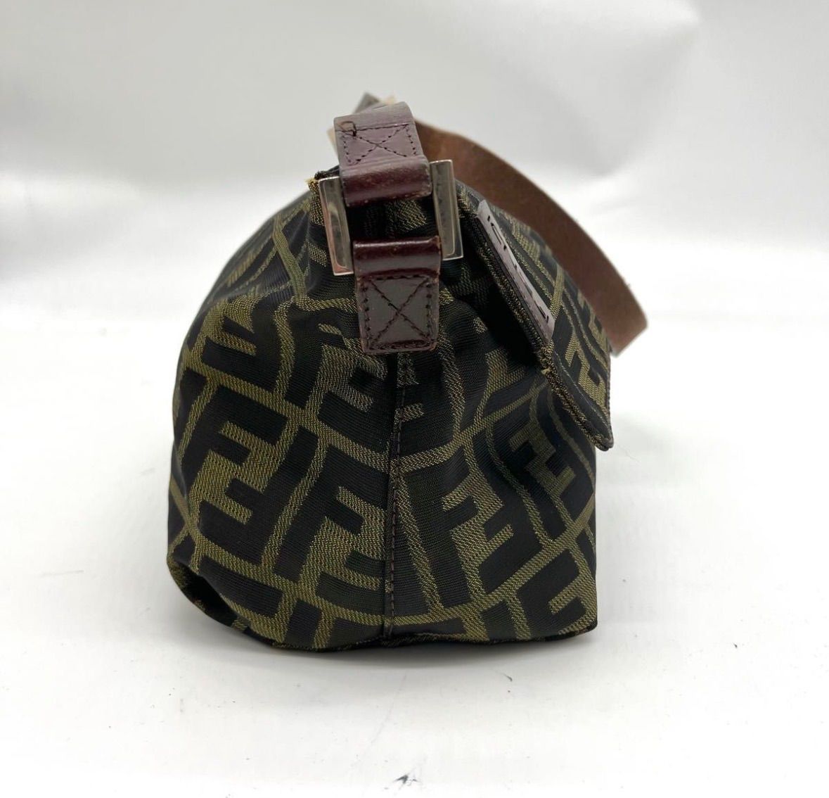 美品◎FENDI フェンディ ズッカ柄 ワンショルダーバッグ - メルカリ