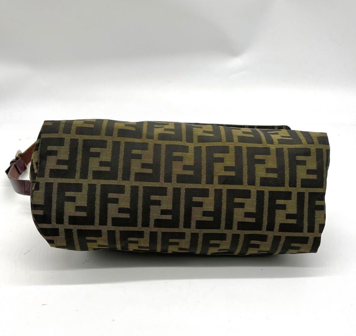 美品◎FENDI フェンディ ズッカ柄 ワンショルダーバッグ - メルカリ