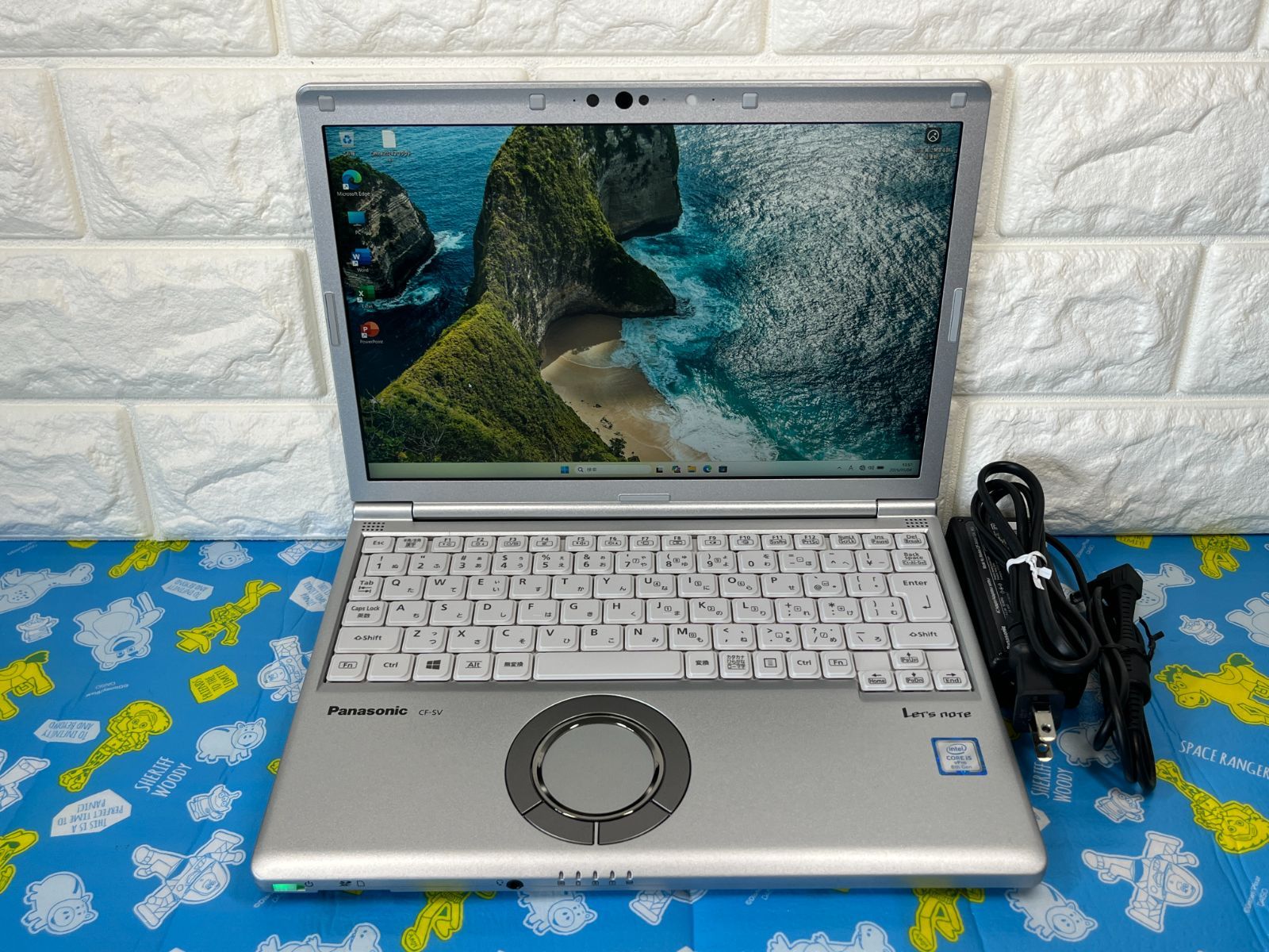 極美品 LTE レッツノート CF-SV8 12.1型 Office2024 超美品 軽量・頑丈 レッツノート CF-SV8 12.1型 Office2024 - メルカリ