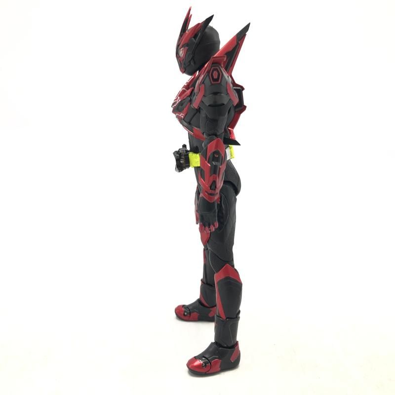 中古】開封)S.H.Figuarts 仮面ライダーゼロワン ヘルライジング