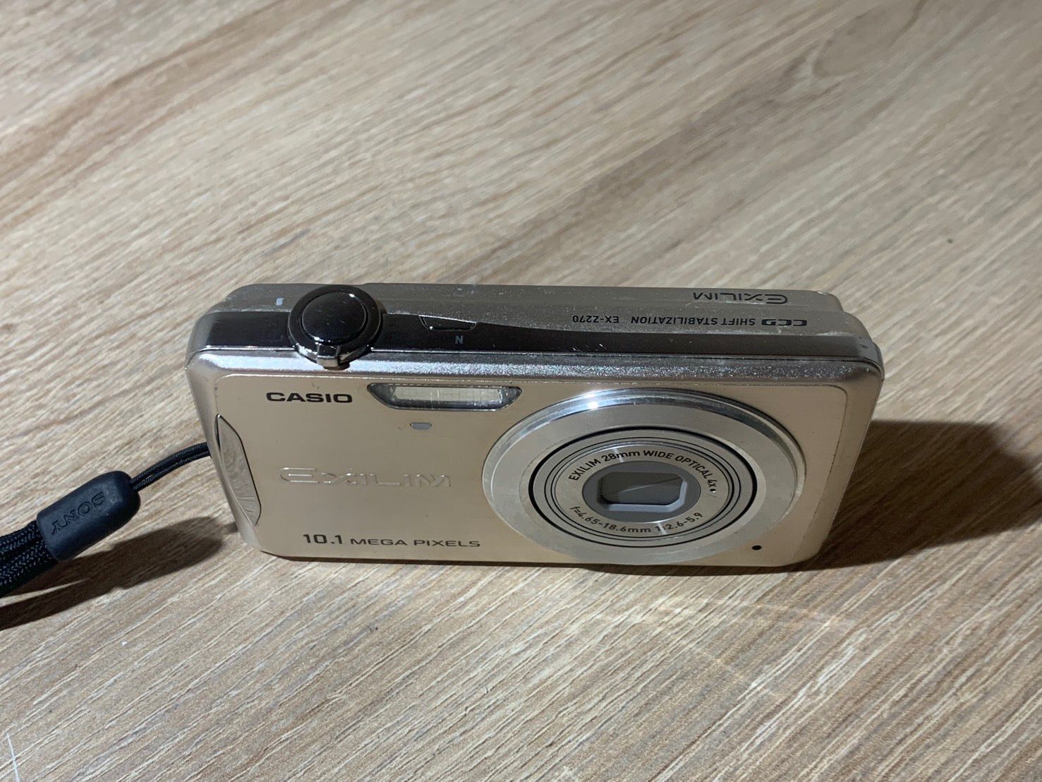 0230 Casio EXILIM EX-Z270 シルバー デジカメ ジャンク品 ネ - メルカリ
