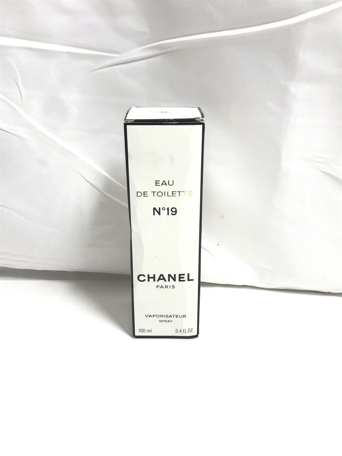 シャネル CHANEL N°19 Eau de Toilette perfume box 美品 S N04273 M