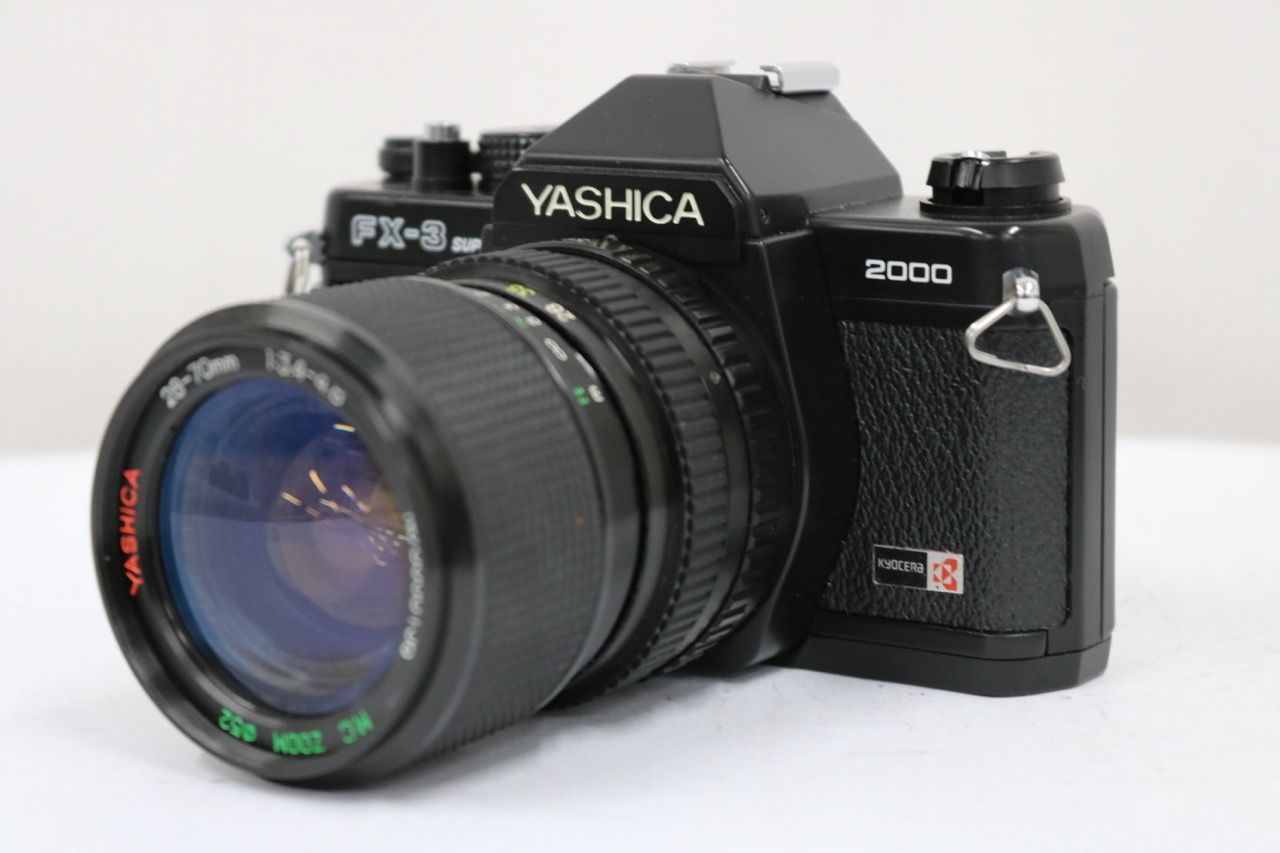 【返品保証】 ヤシカ Yashica FX-3 SUPER 2000 ブラック MC ZOOM 28-70mm F3.4-4.8 ボディレンズセット e9005