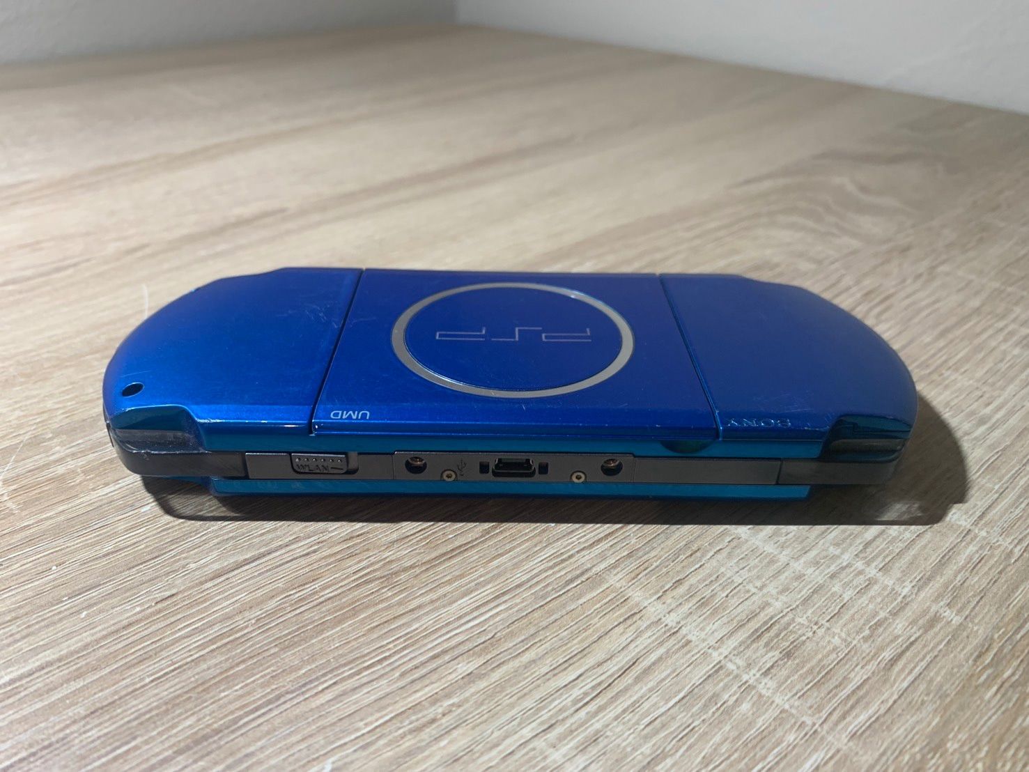 0391 PlayStation ポータブル PSP 3000 バイブラントブルー 動作確認済み やや訳アリ ネ