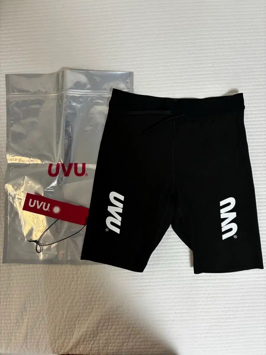 M UVU ハーフタイツ 2 0 ブラック
