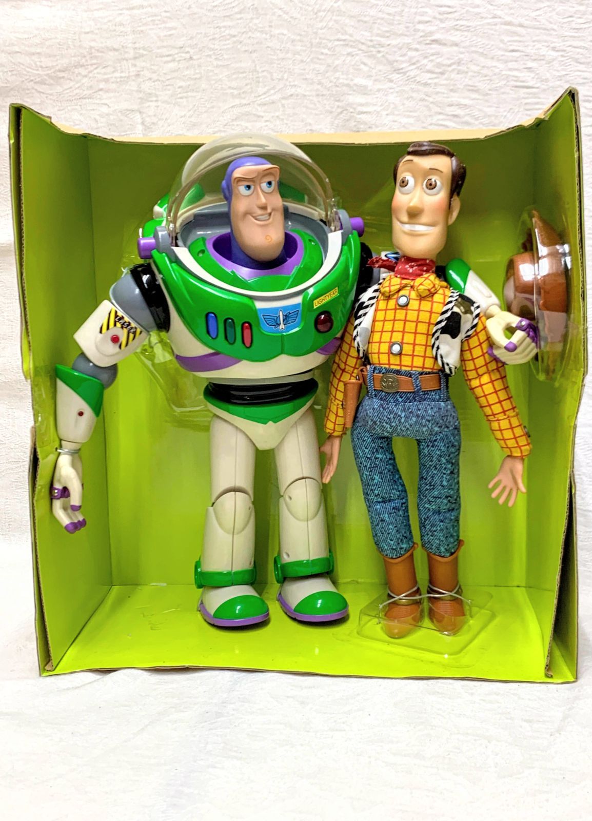 18748 トイ・ストーリー＆ビヨンド バズ＆ウッディ フィギュアセット