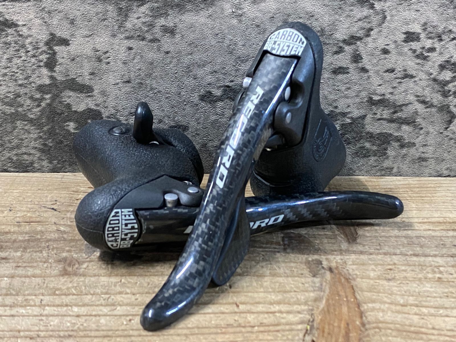 KC913 カンパニョーロ CAMPAGNOLO レコード RECORD CARBON BB-SYSTEM エルゴレバー 3x9S