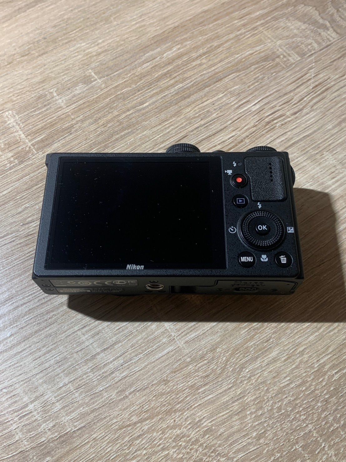 0406 Nikon COOLPIX P330 ブラック デジカメ ジャンク品【ネ】 - メルカリ