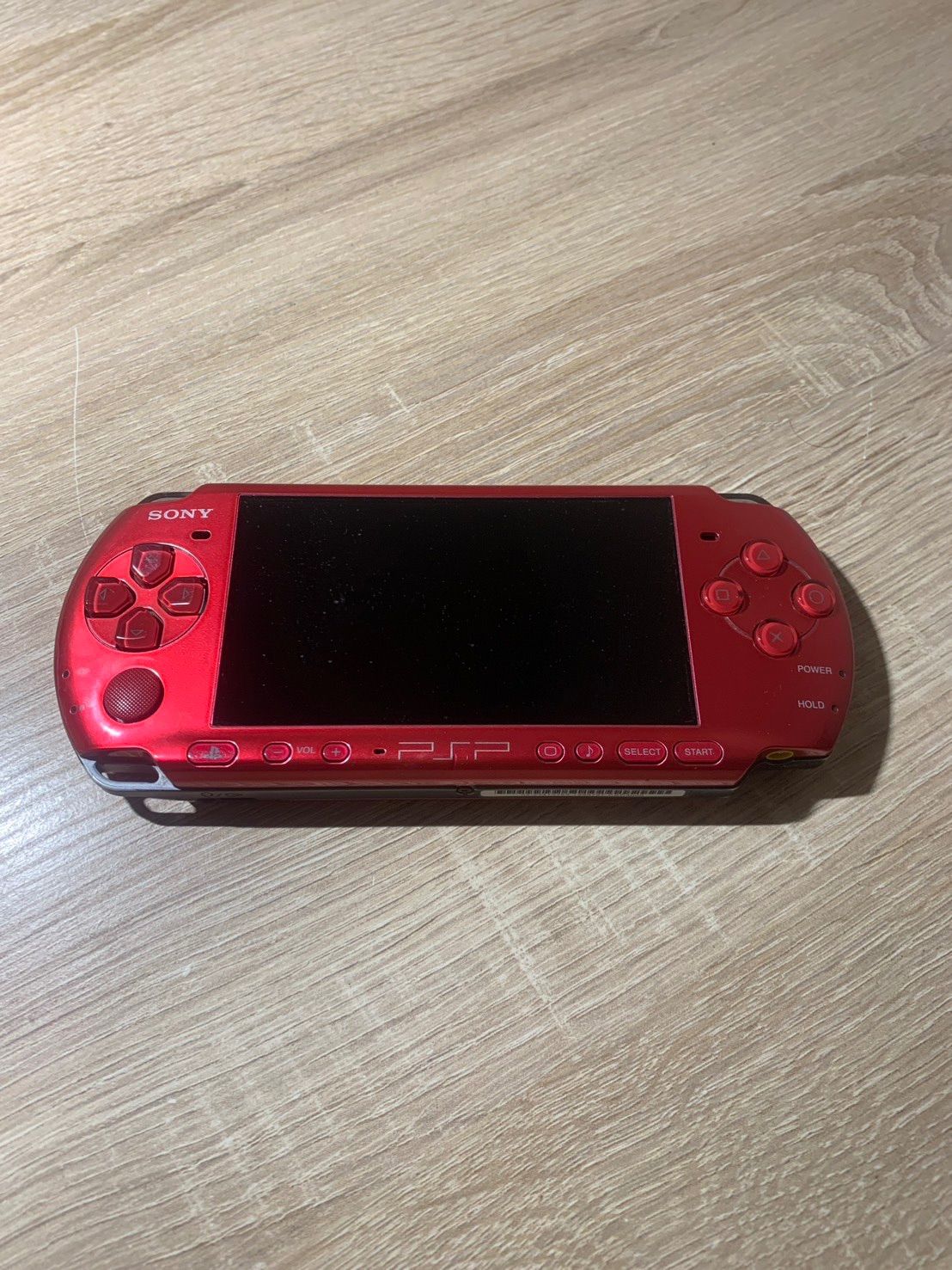 0305 PlayStation ポータブル PSP 3000 ラディアントレッド 動作確認済み 【ネ】