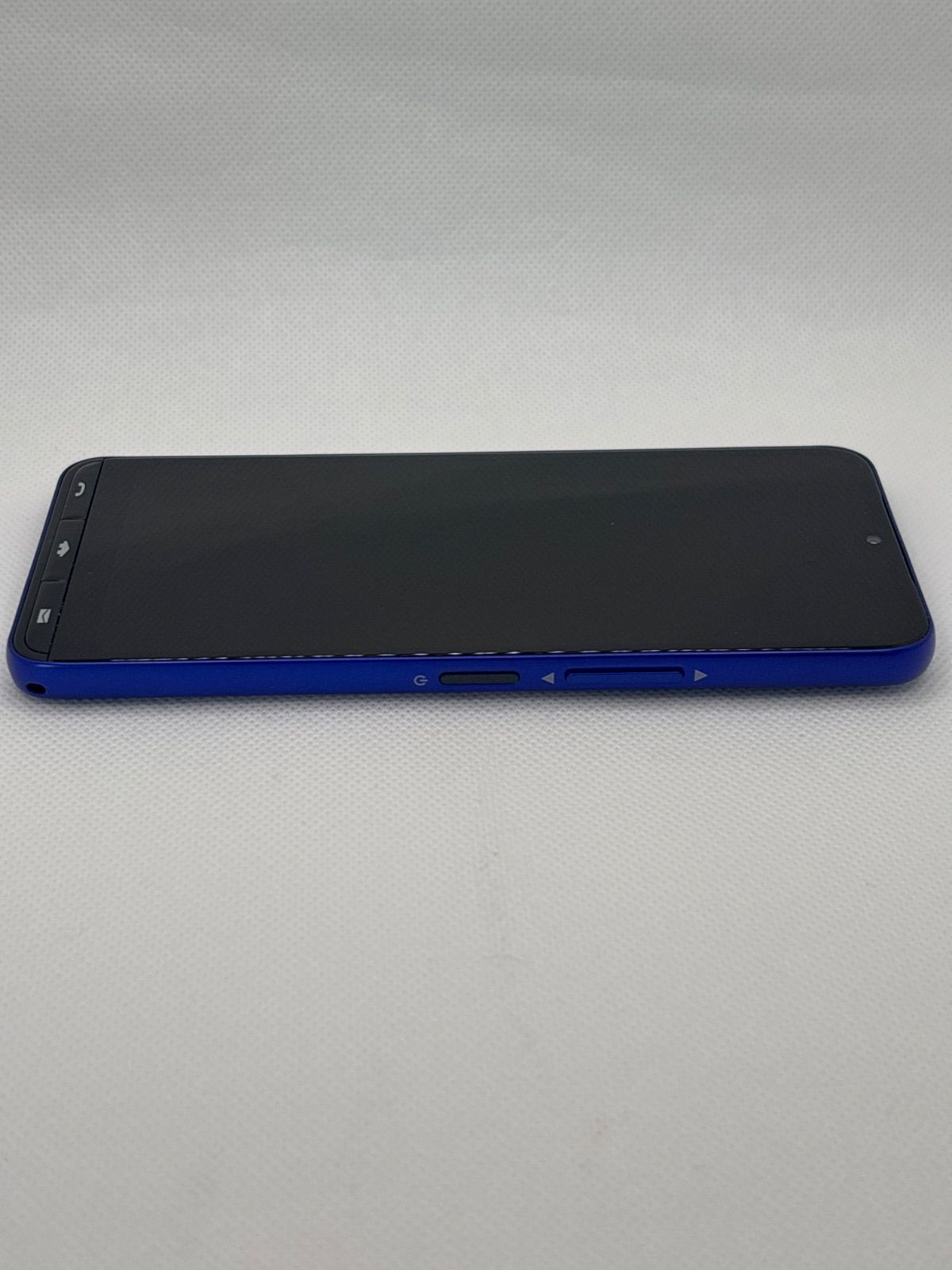 au BASIO active3 KYG04 ブルー SIMフリー 未使用に近い - メルカリ