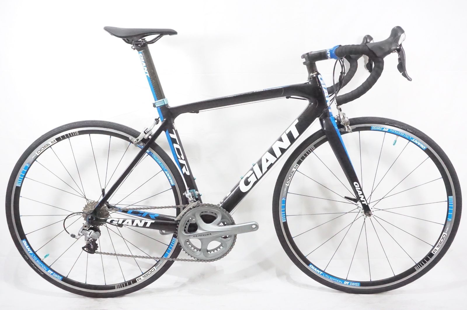 GIANT 「ジャイアント」 TCR ADVANCED 2 2011年モデル ロードバイク GIANT 「ジャイアント」 TCR ADVANCED 2 2011年モデル ロードバイク