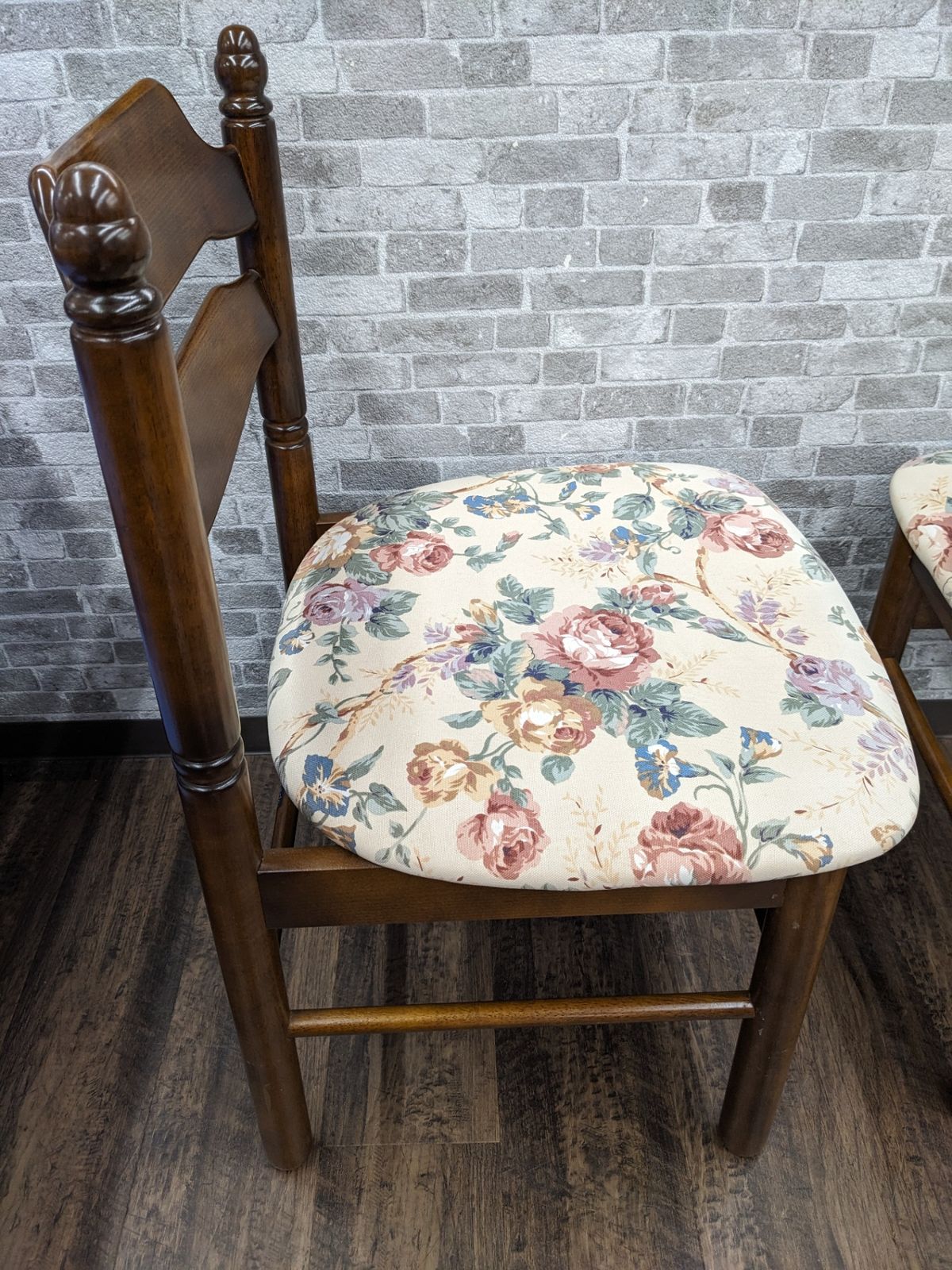 カリモク家具◇ダイニングチェア コロニアル 花柄 レトロ Karimoku