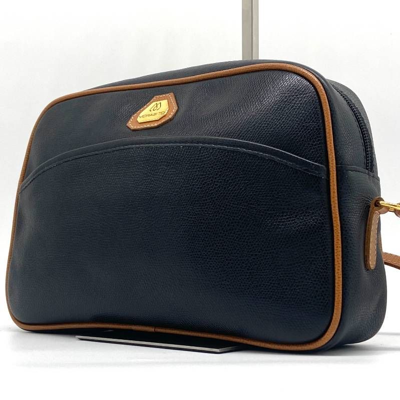 MORABITO モラビト ロゴ型押し レザー ワンショルダー バッグ ブラック 楽天市場】美品 MORABITO モラビト ブラック 黒 ゴールド金具