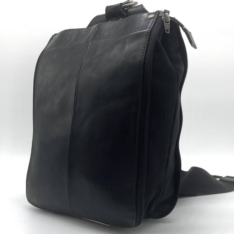 【美品】エルイーディーバイツ・ワンショルダーバッグ（ブラック） L.E.D.BITES（エルイーディーバイツ） ショルダーバッグ