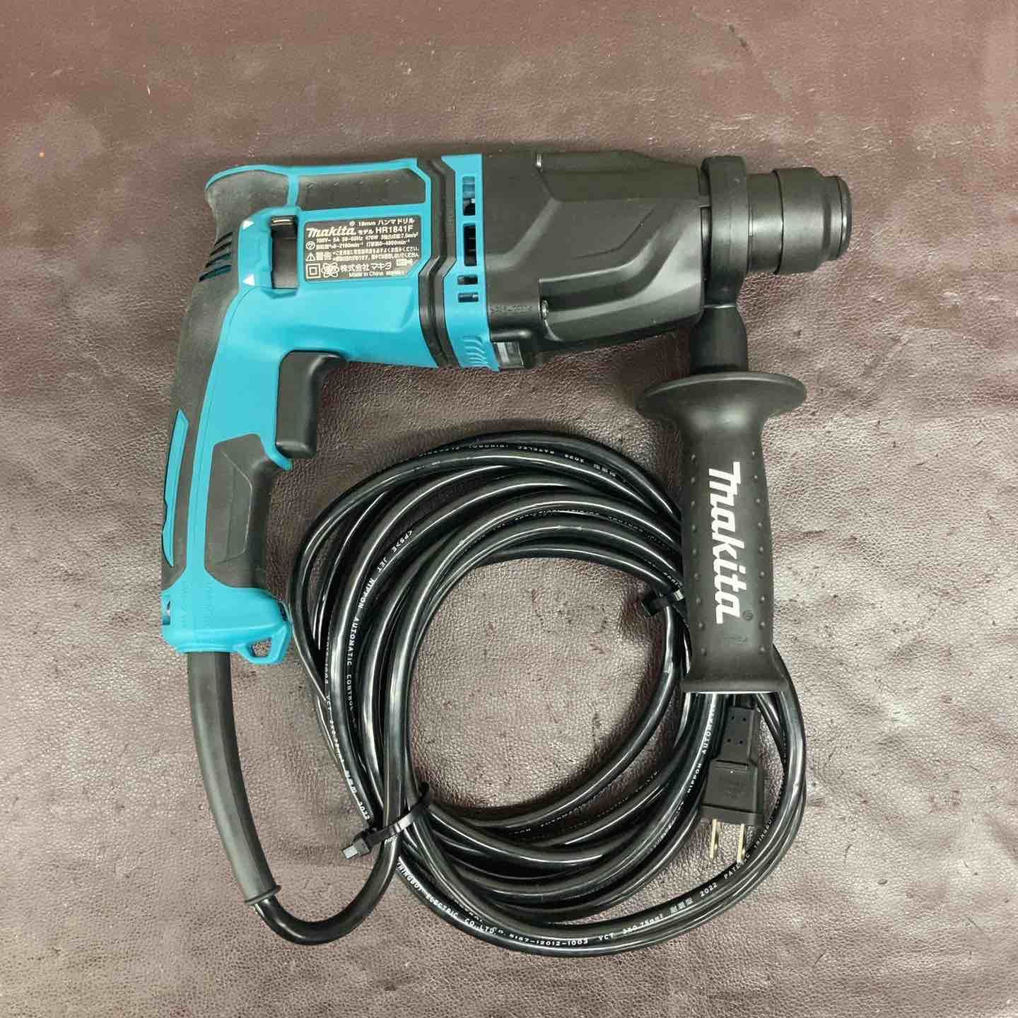 【中古品】マキタ(makita) ハンマドリル HR1841F ハツリ機 はつり 100V【東大和店】 品】 マキタ(makita) ハンマドリル HR1841F 【東大和店】 【公式通販】