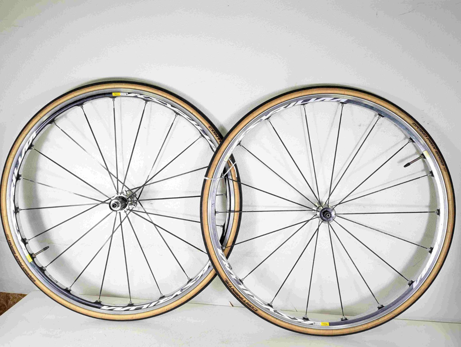 【並品】Mavic マビック KSYRIUM ELITE S クリンチャー 700c Shimano 11s ホイール HO260503A
