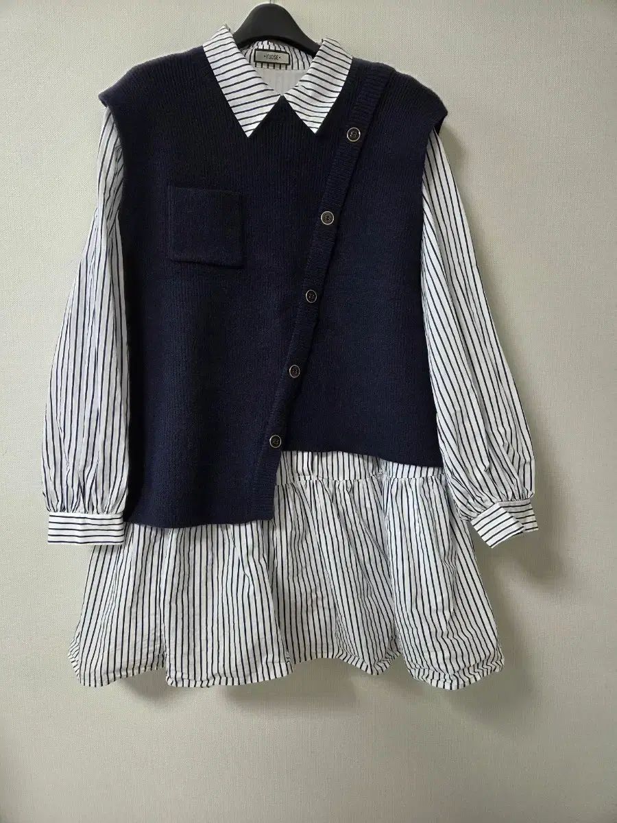 KUOSE kuose ニットベスト＋シャツワンピース セット