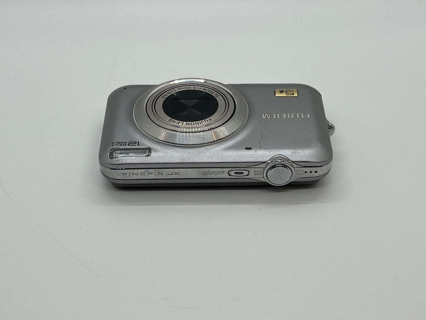 美品 FUJIFILM FINEPIX JX200 シルバー 0342 FUJIFILM FINEPIX JX200 シルバー デジカメ 【ネ】 - メルカリ
