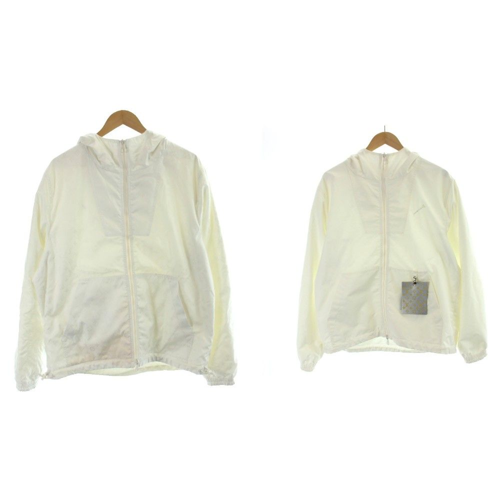 LOUIS VUITTONモノグラムリバーシブルナイロンウインドブレーカ 白 ルイヴィトン LOUIS VUITTON 22AW LVSE モノグラムリバーシブル