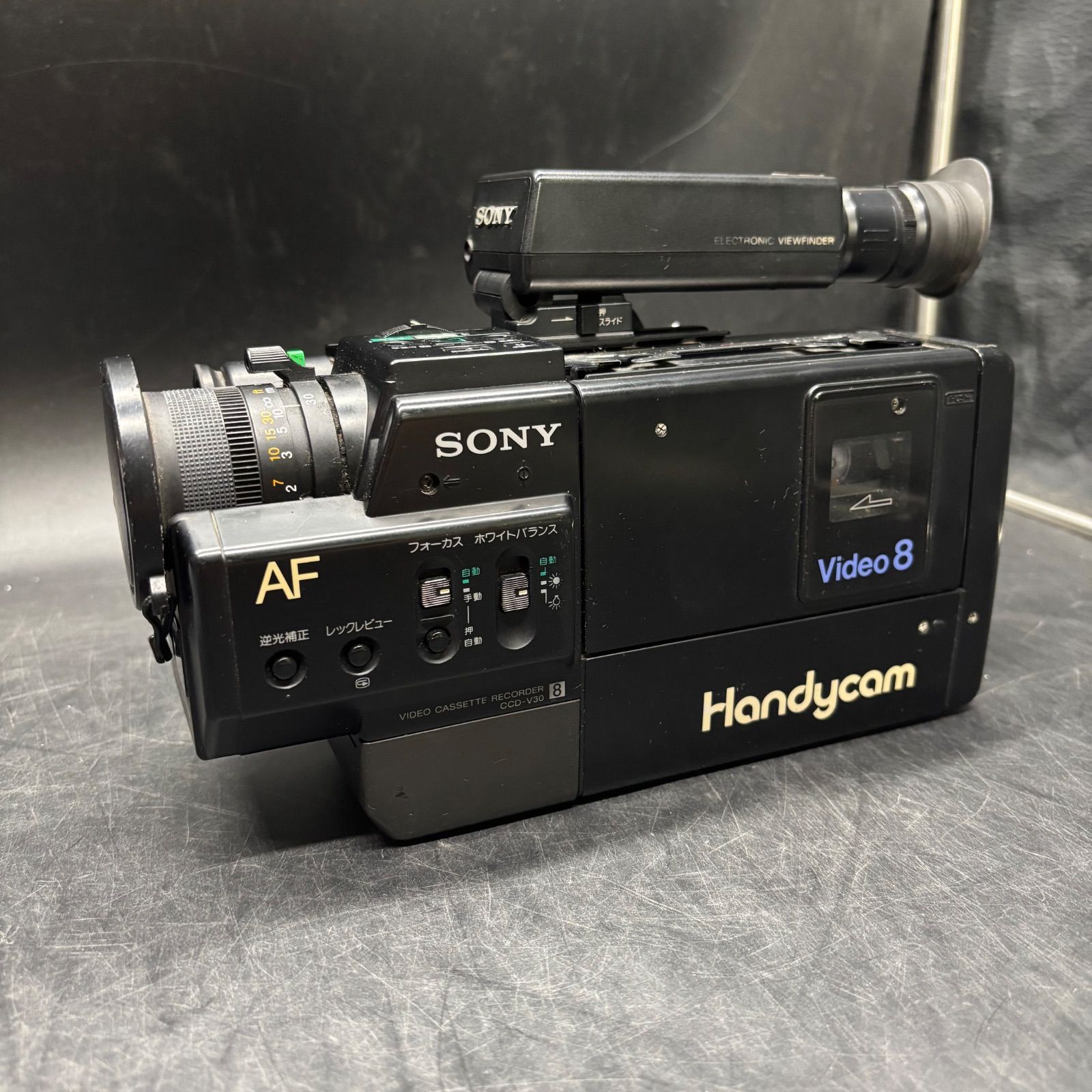 KS0239 ジャンク品/SONY / Video8 CCD-V50 Handyca m/ ソニー