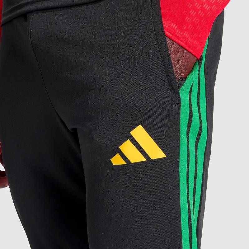 【送料無料・匿名配送】adidas アディダス ジャマイカ代表 2026 公式 Tiro 26 トレーニングパンツ 黒 新品 正規品